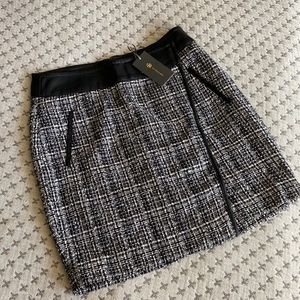 Grey Black White Pleather winter skirt size 4 NWT